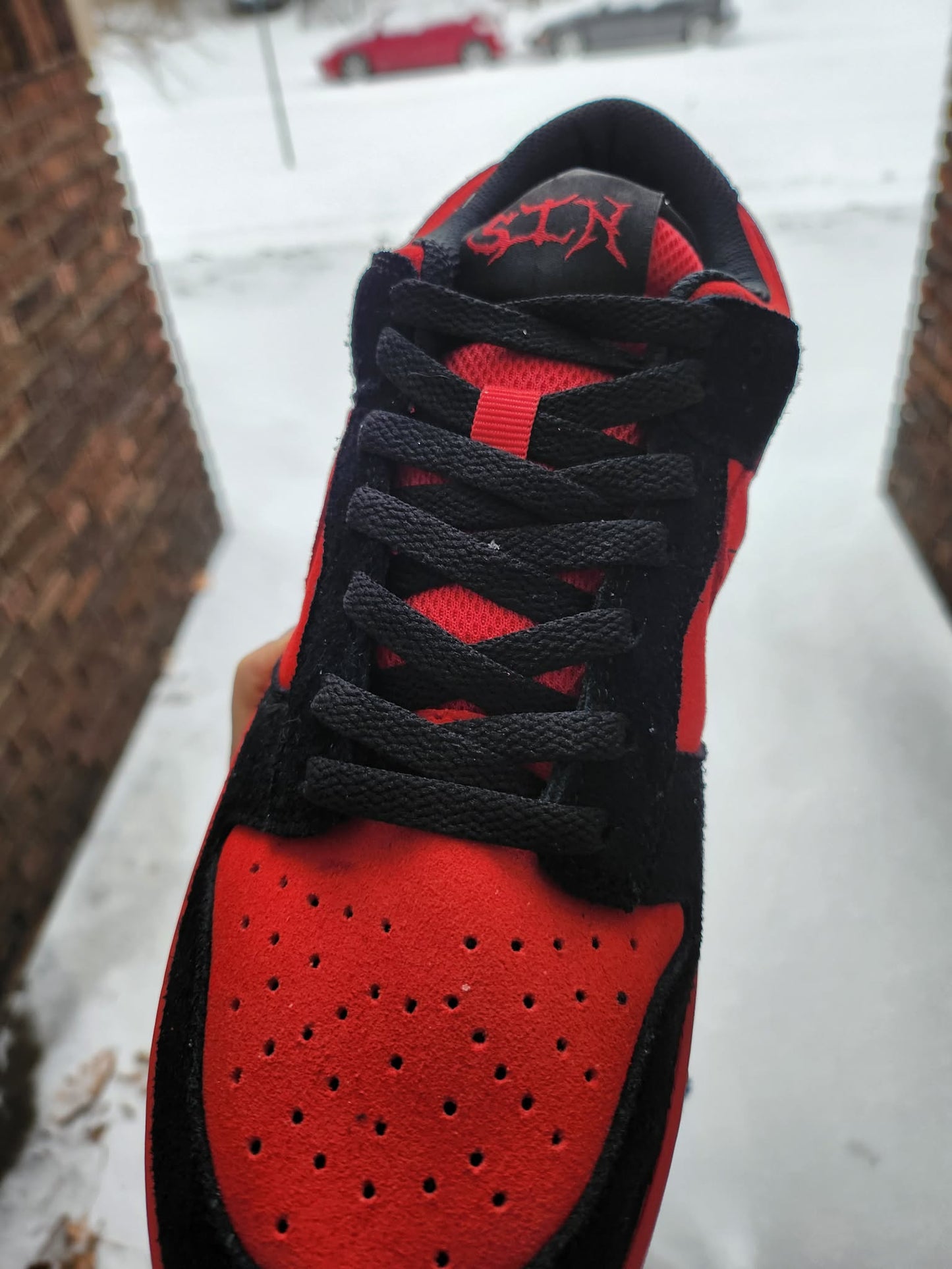 THE SIN STARTER SNEAKER