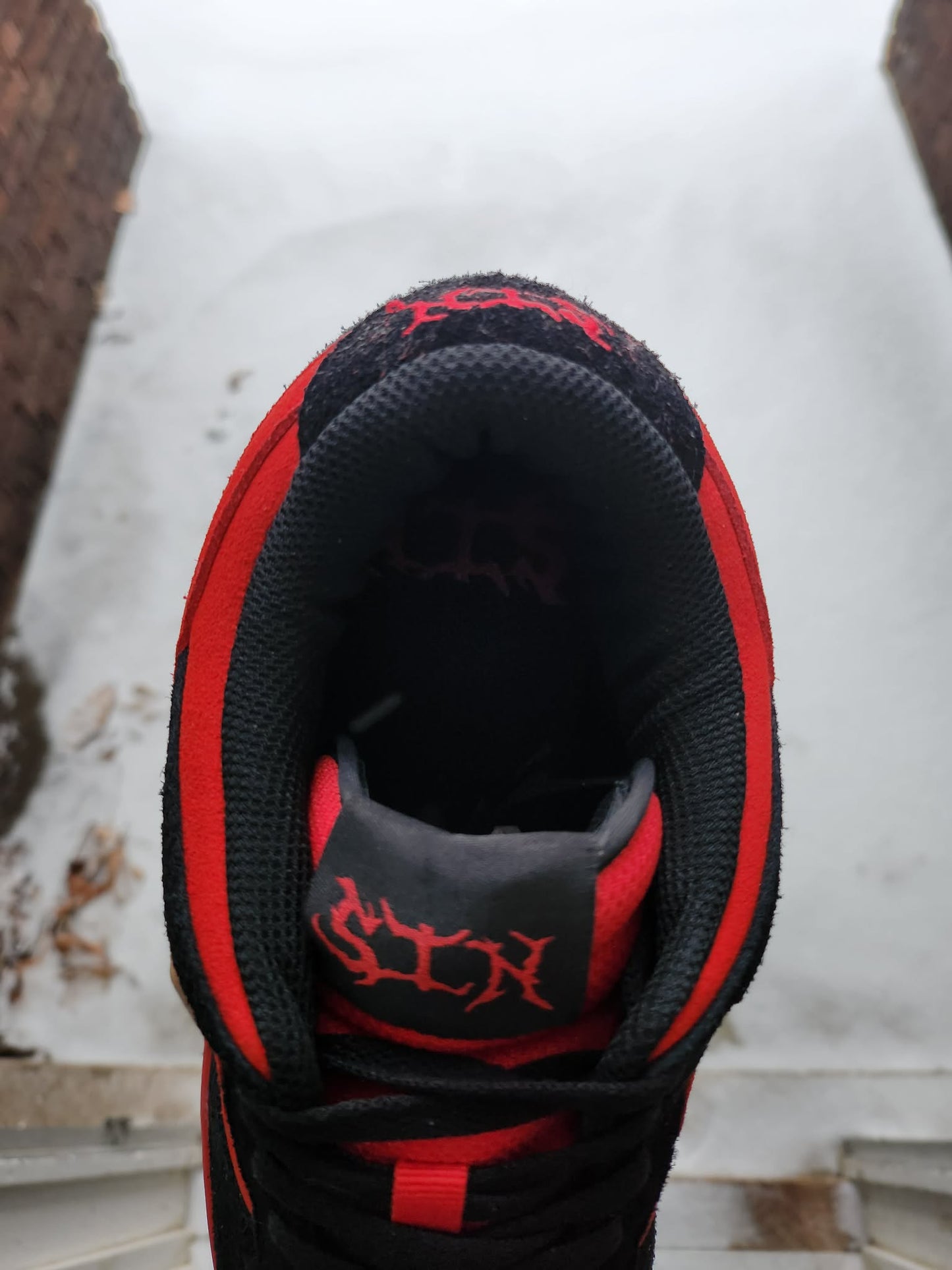 THE SIN STARTER SNEAKER