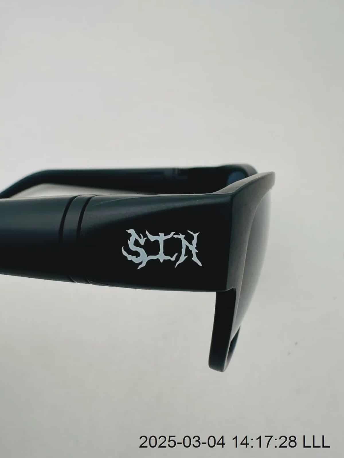 sin stash sun glasses