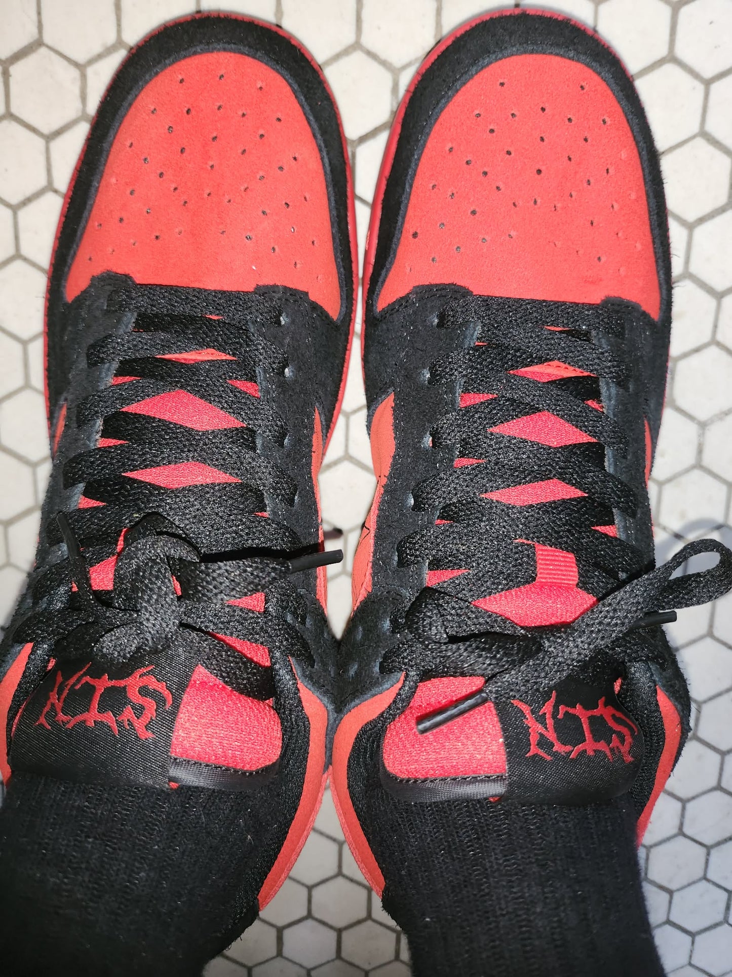 THE SIN STARTER SNEAKER