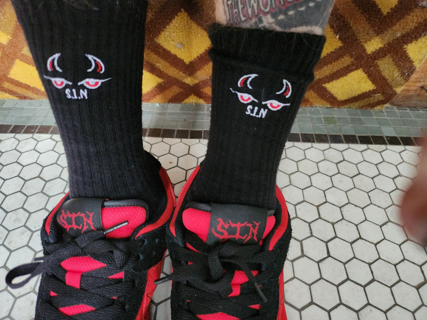 THE SIN STARTER SNEAKER